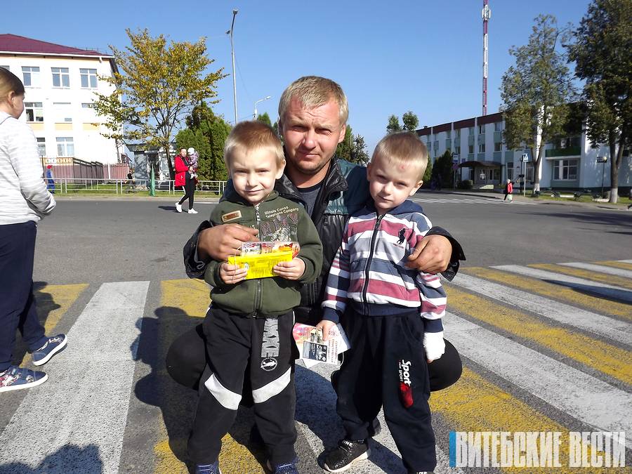 В Сенно около 500 человек приняли участие в легкоатлетическом забеге, посвящённом памяти Петра Машерова