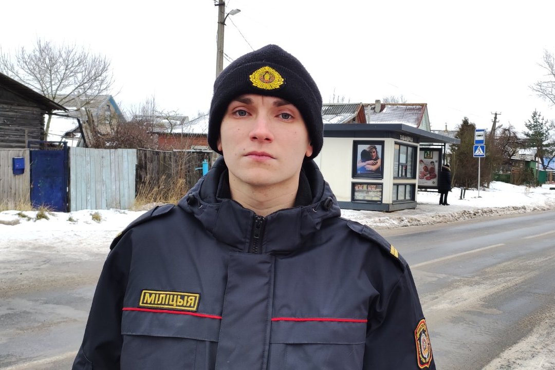 Правоохранитель в Витебске спас на пожаре мужчину