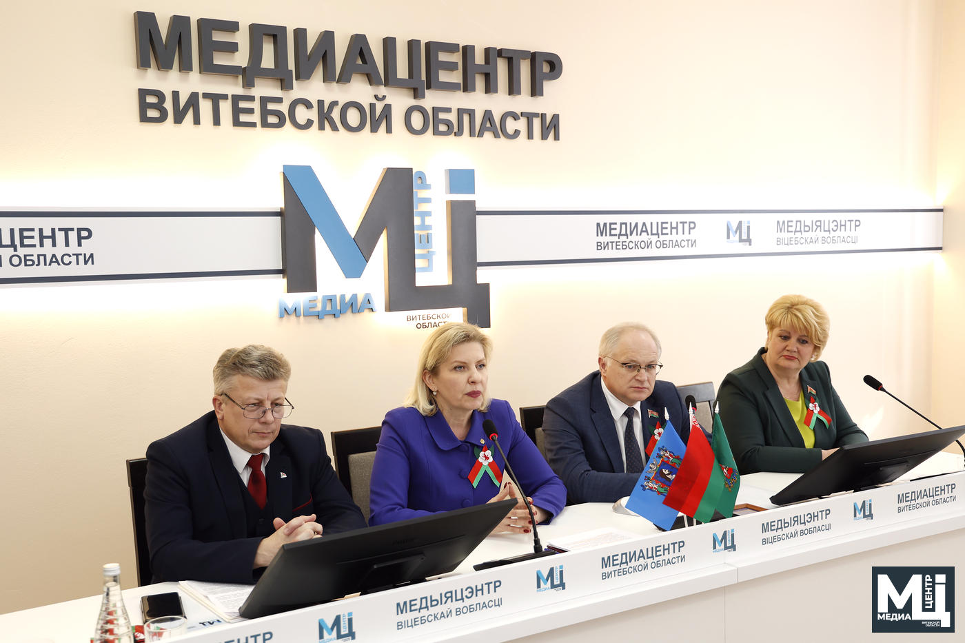 Трансформацию белорусского общества на основании обновленной Конституции обсуждают в Медиацентре Витебской области