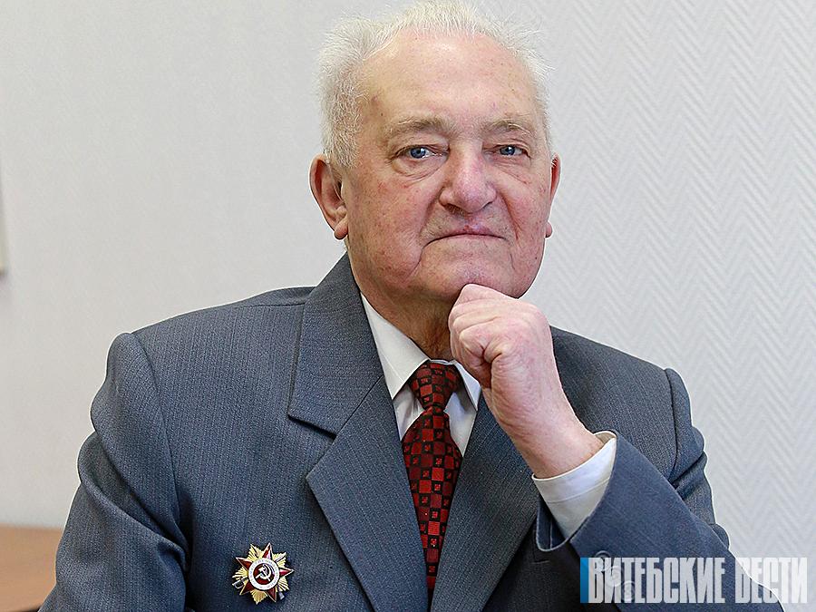 Витебский профессор Михаил Яблонский дошел до Берлина, с ранениями вернулся с войны и в 94 года преподает в ВГМУ