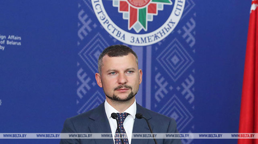 МИД Беларуси отслеживает ситуацию с возвращением белорусов из заграничных поездок