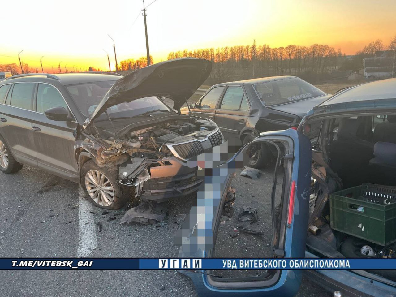 В Витебске в результате столкновения трех автомобилей пострадал водитель 