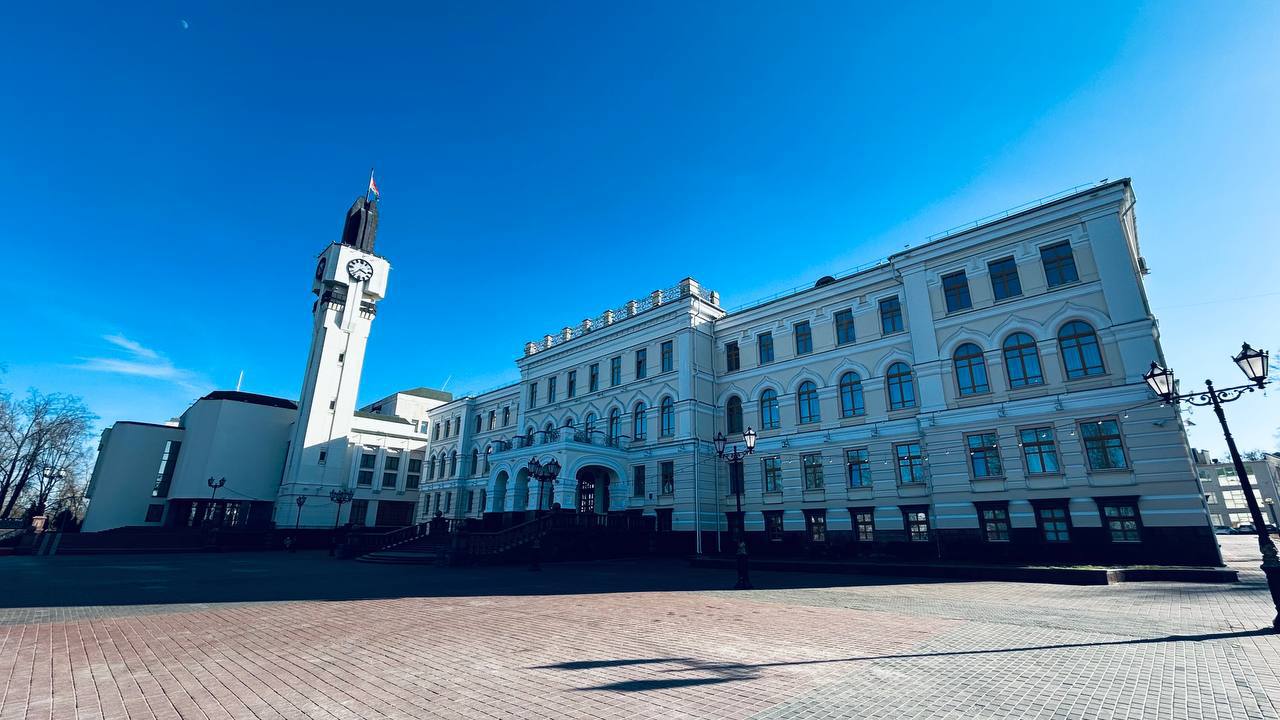 Руководство Витебской области направило поздравление  с Днем работников бытового обслуживания населения и жилищно-коммунального хозяйства
