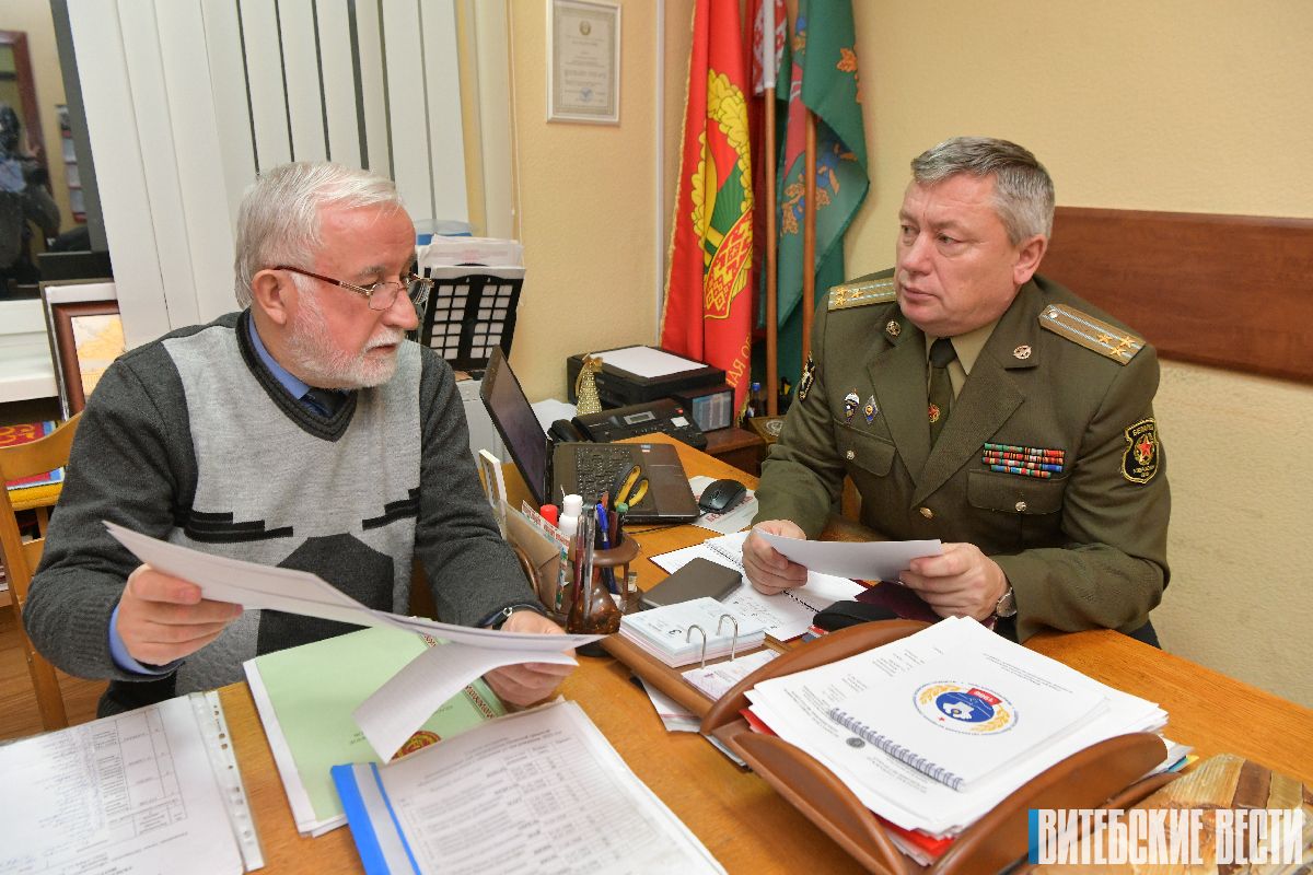 Михаил Лещинский: "У исторической памяти тоже есть свои контуры и границы, и их необходимо защищать, как и границы государства"