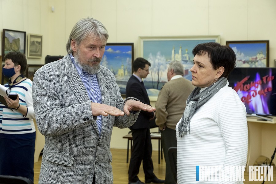 «Красота родного мотива»: в Художественном музее Витебска открылась выставка работ Анатолия Ковалёва