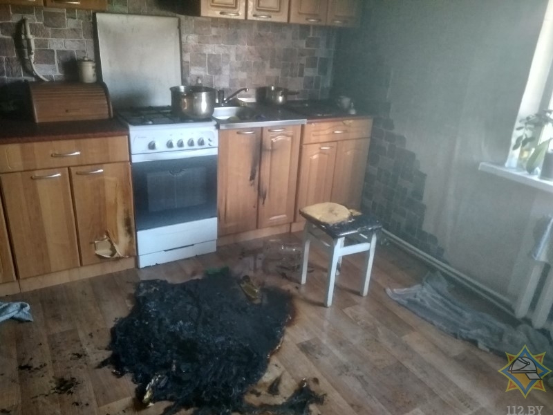 На пожаре в Лепеле пострадала хозяйка частного дома
