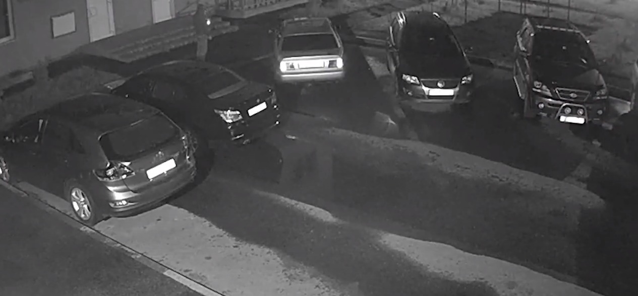 Двое жителей Новополоцка тюнинговали свои авто деталями от чужих машин