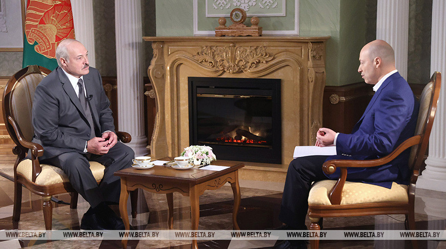 Лукашенко дал интервью известному украинскому журналисту Дмитрию Гордону
