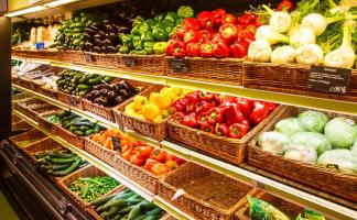 Профсоюзы провели мониторинг цен и ассортимента товаров: овощи стали дешевле