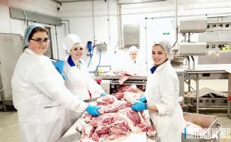 Генеральный директор Оршанского мясоконсервного комбината Максим Бакуров: «За последние годы сделано немало, и впереди еще большие планы»