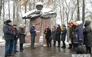В Витебске почтили память писателя Владимира Короткевича
