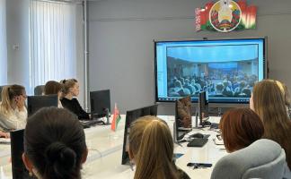 Школьники из Витебска участвуют в международном М-стриме на тему «Народное единство – историческая справедливость или ответ на угрозы»