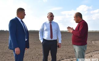 ФОТОФАКТ: Игорь Брыло посетил сельхозпредприятия в Шумилинском районе