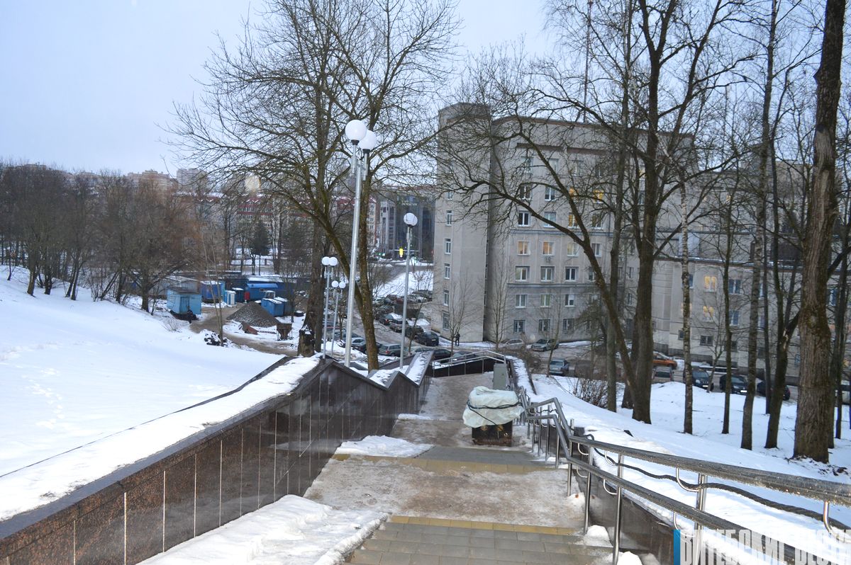 Фотофакт. В центральной части Витебска почти полностью построена новая уличная лестница