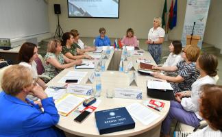 В Витебске подписали договор о сотрудничестве между областными библиотеками Витебска и Смоленска 