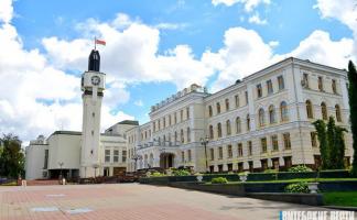 Витебский областной Совет депутатов принял решение о присуждении премий победителям заключительных этапов олимпиад и конкурсов  