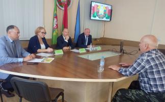 Министр экономики Республики Беларусь Юрий Чеботарь посетил предприятия Лиозненского района