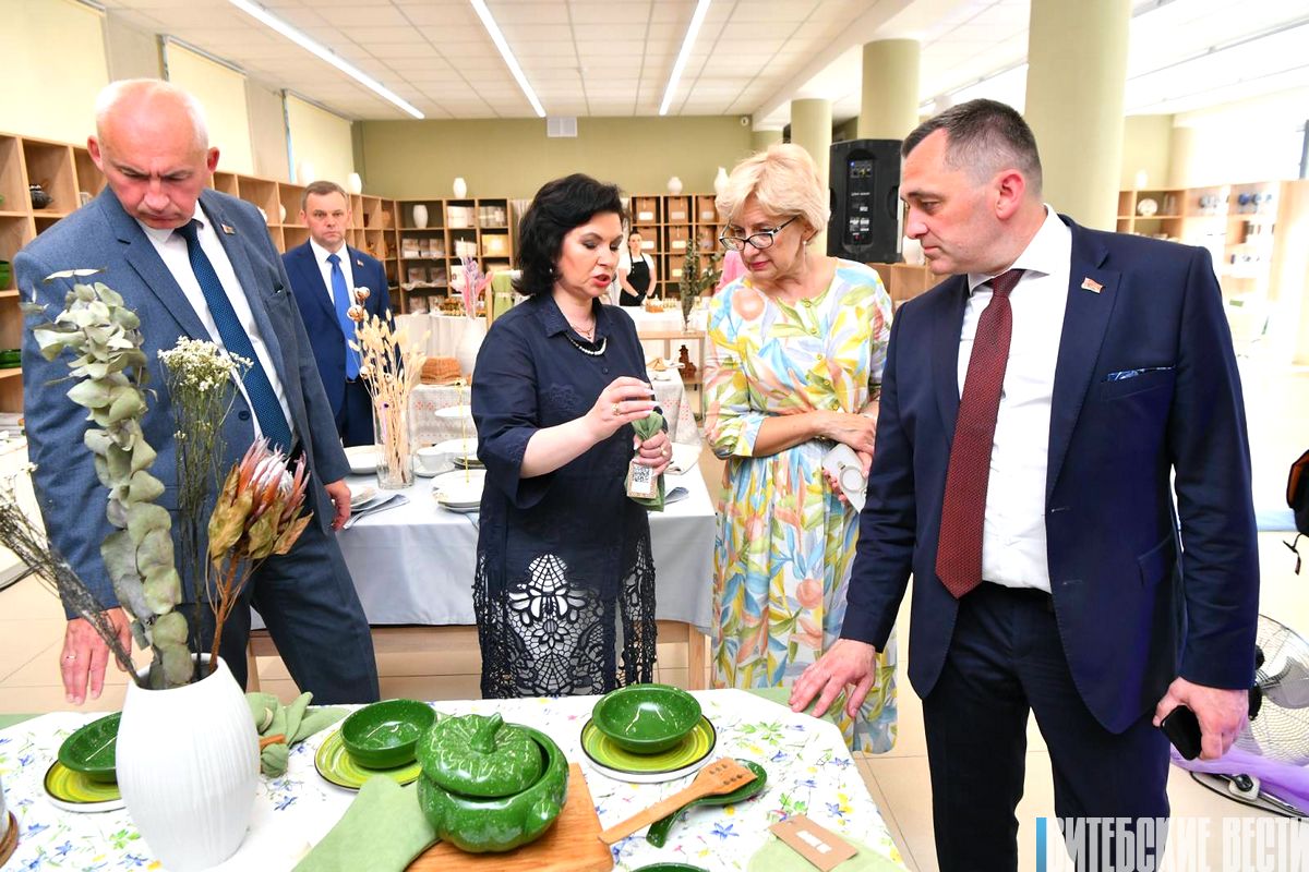 В Витебске открылся магазин сети «Да дому», в котором представлены товары около 45 предприятий Беларуси