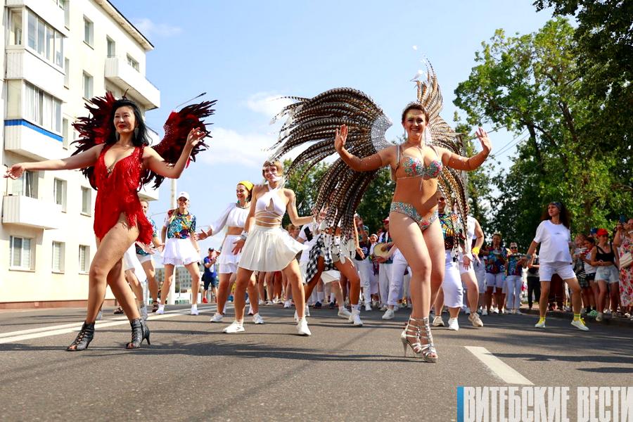 ФОТОФАКТ: На «Славянском базаре в Витебске» впервые прошел фестиваль самбы