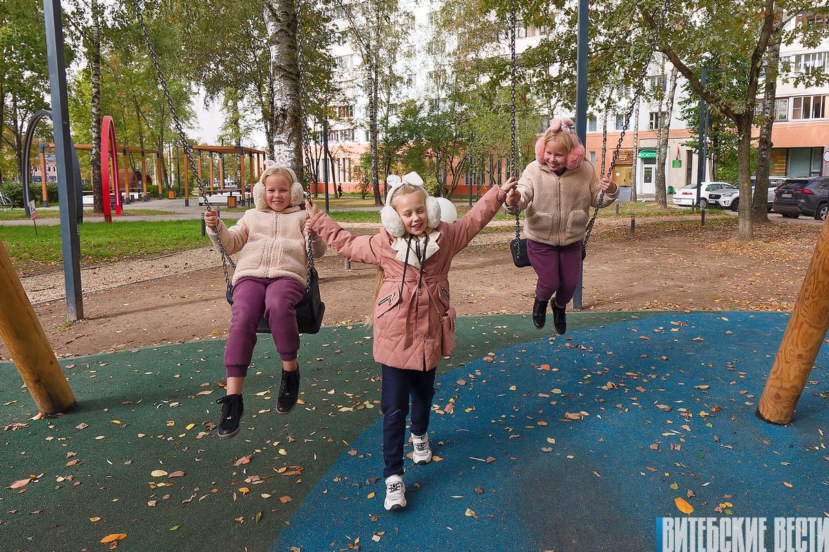 «Тут приятно находиться». Фоторепортаж со Студенческого сквера в Витебске 