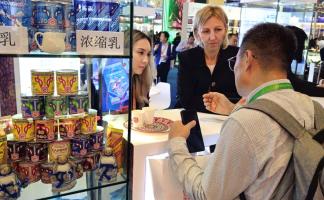 Хит продаж в Поднебесную. Глубокский МКК отгрузил в Китай 20 тонн сухого цельного молока 