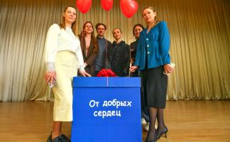 Витебской областной клинической детской больнице передали 96 луночный планшетный анализатор