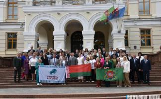 Фотофакт: Делегация Витебской области отправилась в Минск на торжественные мероприятия, посвященные Дню Независимости Республики Беларусь