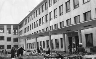 От Бреста до Читы: как первые выпускники Витебского технологического университета покоряли страну