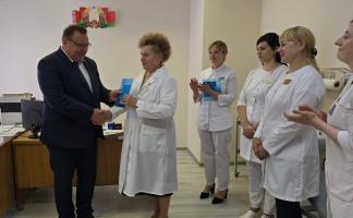 С начала активной фазы уборочных работ более 120 медицинских работников области посетили сельхозпредприятия и выехали на жатву