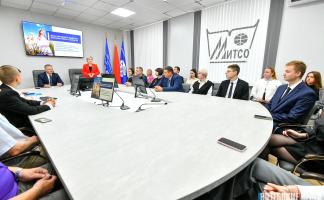 Обновленные мосты, новые микрорайоны, аквапарк и судьба зоопарка в Витебске – развитие областного центра обсудили с мэром города