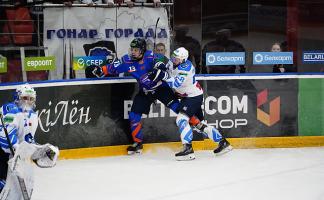 Хоккеисты «Витебска» неожиданно проиграли оршанскому «Локомотиву»