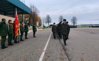 Военнослужащие 19-й мехбригады попрощались с боевым знаменем