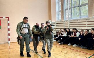 Боевые навыки для лепельского «Канонира»: юные патриоты прошли интенсивный семинар с ветеранами спецназа