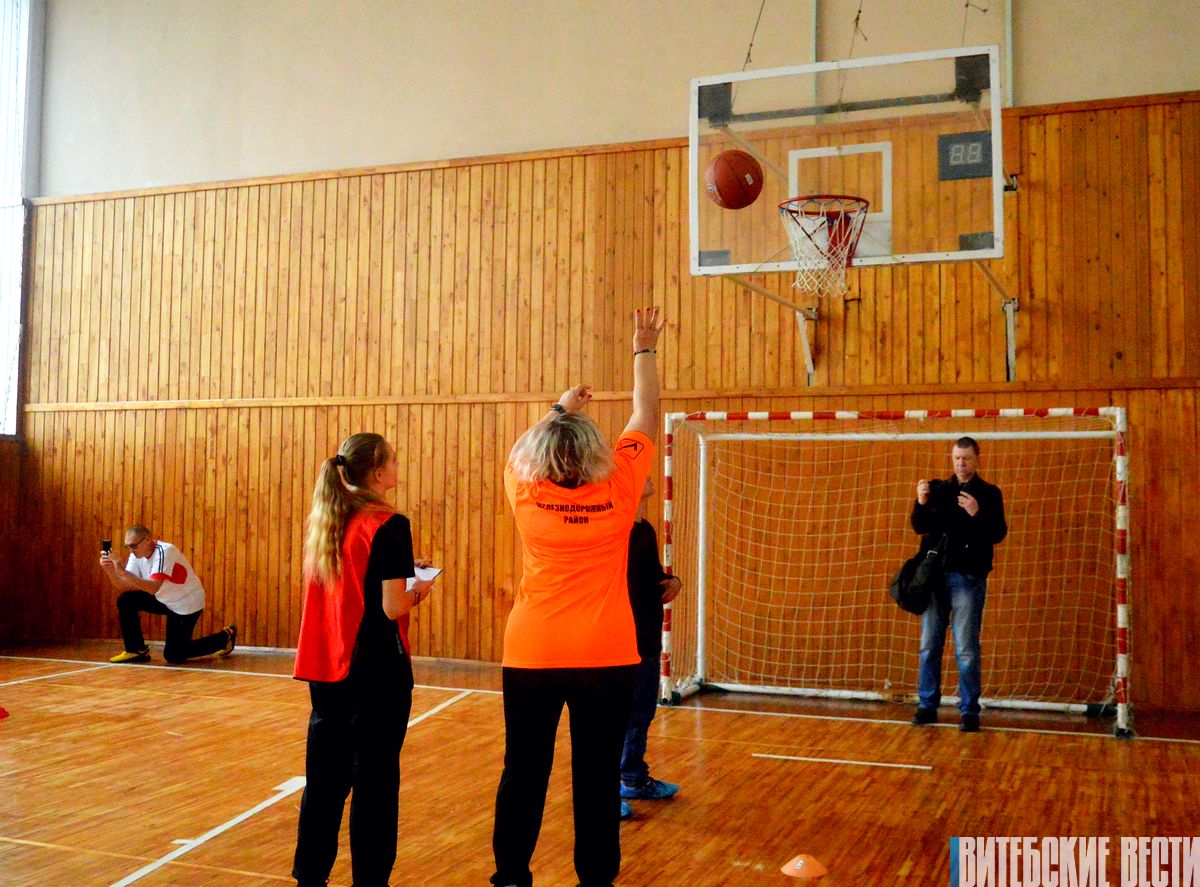 В Витебске состоялся культурно-спортивный праздник для ветеранов