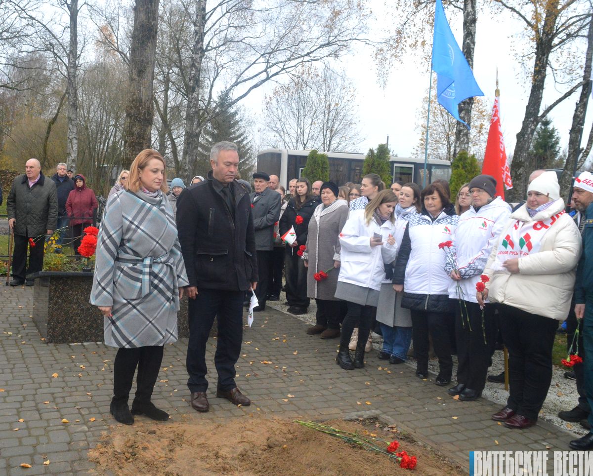 В деревне Рудаки (Витебского района) перезахоронили четырех военнослужащих Красной армии