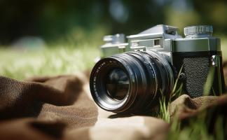 Три кита для B2B: камера для контента, МФУ для процессов, ноутбук для управления