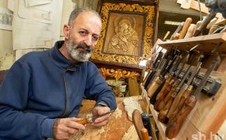 15 ноября 65-летие отмечает уникальный полоцкий резчик Хачик Чилингарян