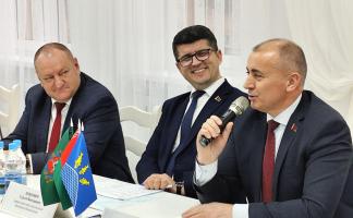 Открытым диалогом завершился второй этап форума молодых работников АПК Витебской области