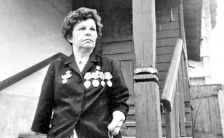 23 ноября исполняется 105 лет со дня рождения легендарной полочанки  Зинаиды Туснолобовой-Марченко 