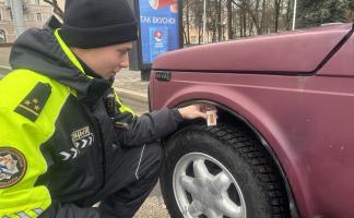 На дорогах Витебской области ГАИ проверяет готовность автомобилистов к зимнему сезону