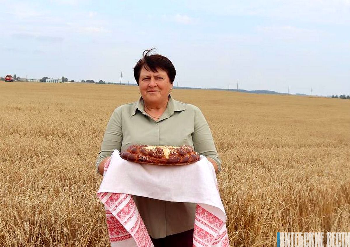 Благодаря профессионализму директора ОАО «Якубово-Агро» это сельхозпредприятие стало одним из лучших в Дубровенском районе