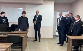 Александр Субботин и Роман Бродов  детально ознакомились  с потенциалом инкубатора малого предпринимательства и технопарка 