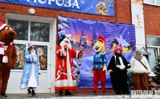 В Полоцком районе акция «Наши дети» стартовала с открытия загородной резиденции Деда Мороза