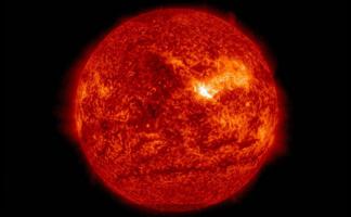 На Солнце зафиксирована самая сильная вспышка с 8 декабря