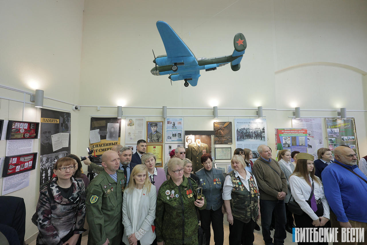 Фрагменты боевых самолетов времен войны представлены на белорусско-российской выставке «Не вернувшимся из полета» в Витебске