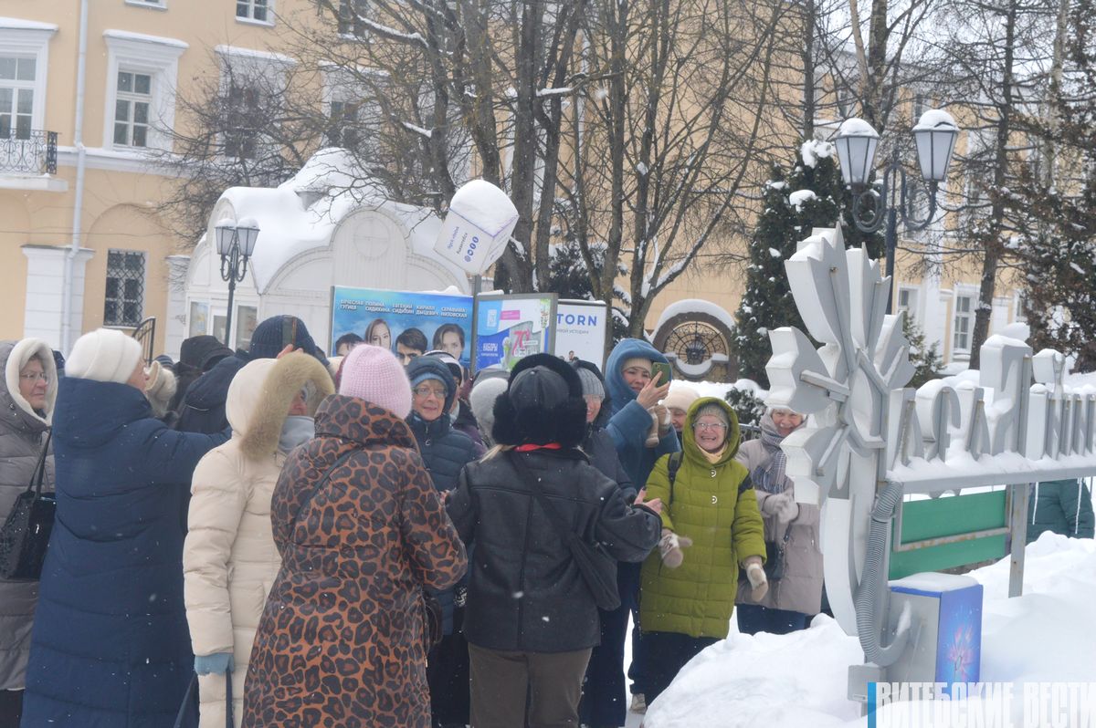 Как в Витебске проходит зимний выходной. Воскресный фоторепортаж с улиц города