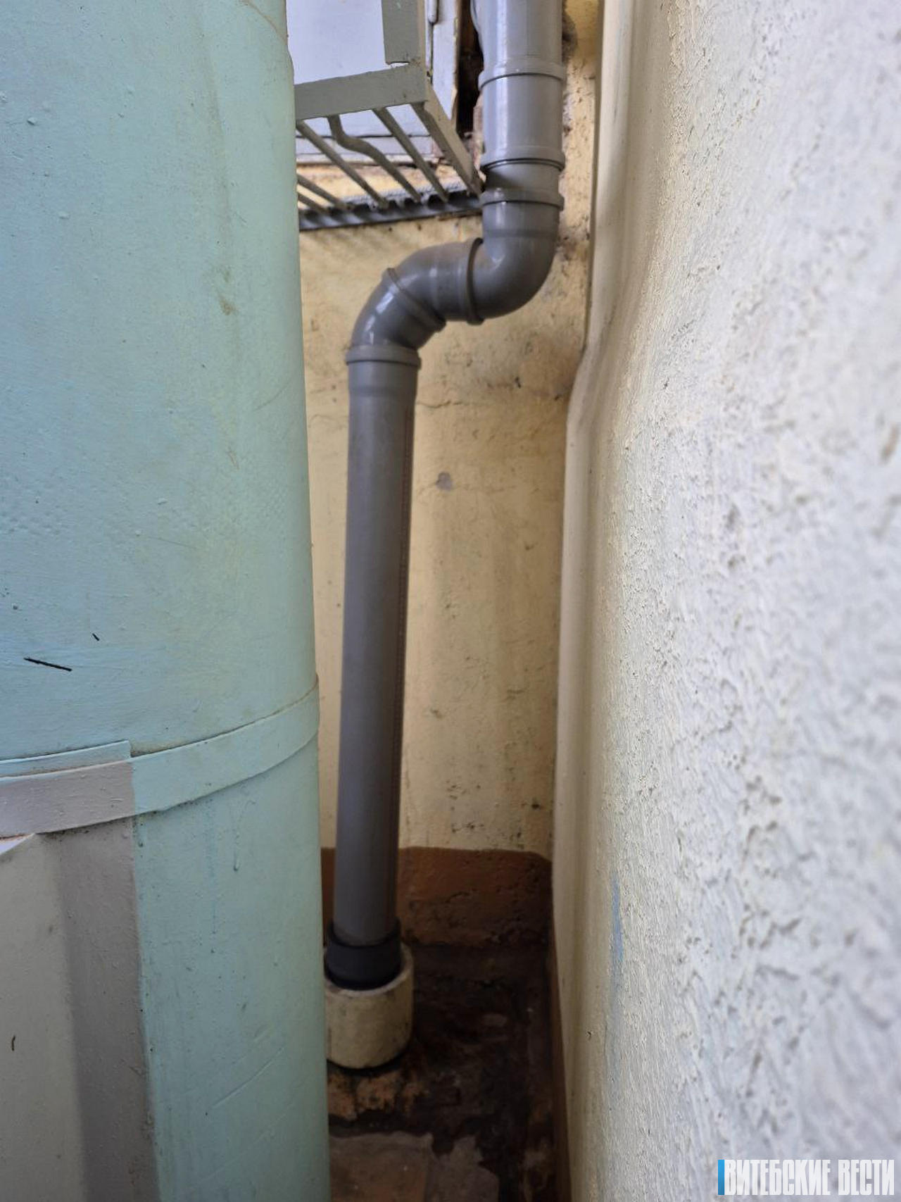 Почему многоэтажки в Витебске топит талая вода?