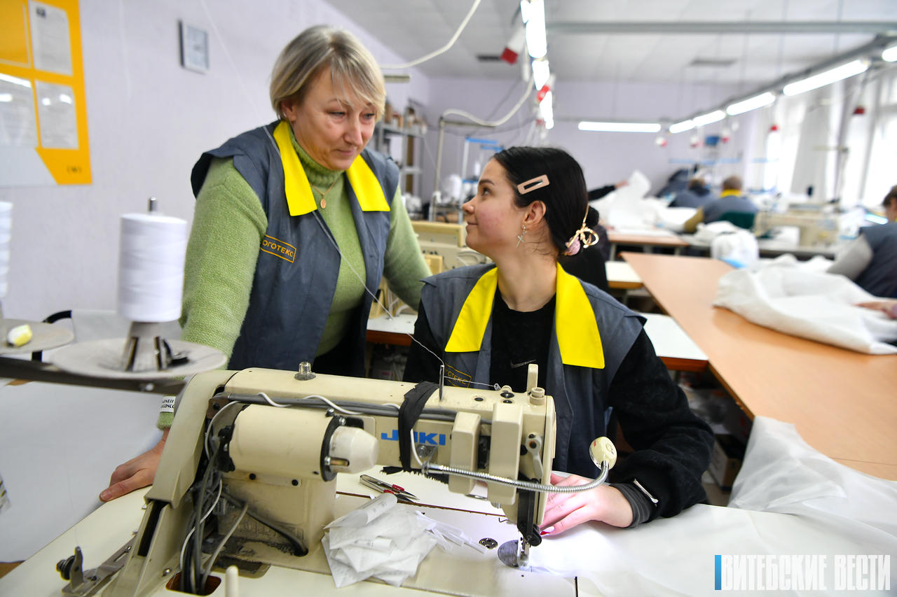 Филиал «Моготекса» в Ушачах стал лидером по пошиву одежды среди подразделений