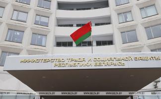 Кто имеет право на переобучение с гарантией трудоустройства от службы занятости, рассказали в Минтруда