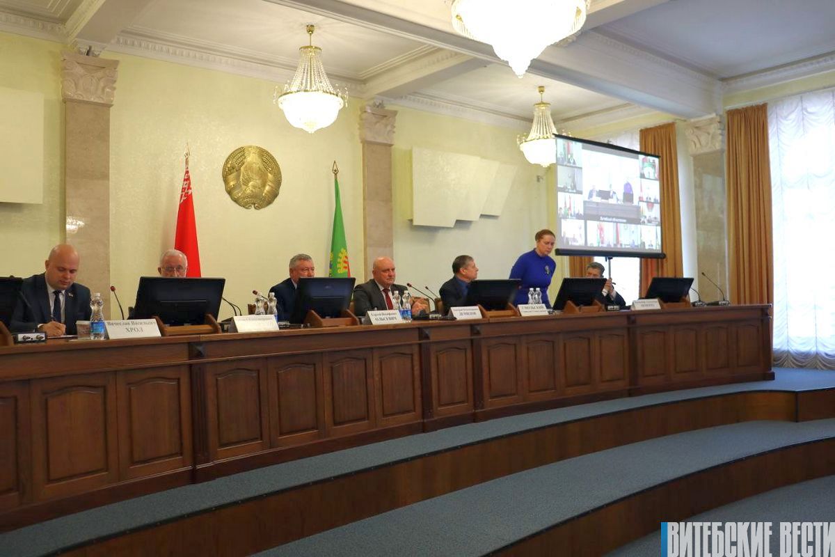 В облисполкоме подвели итоги работы Витебского областного совета общественного объединения ветеранов за последние 5 лет